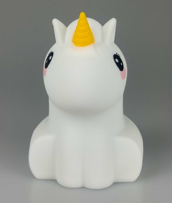 bialy_jednorozec_duzy_jasniejszy_wyciety_jeszcze_pojasniony_100ppi