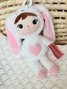 Outlet - Biały Królik 30 cm - Lalka Metoo 