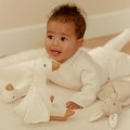 pol_pl_Little-Dutch-Zestaw-prezentowy-dzianinowy-Newborn-Naturals-5508_2.jpg