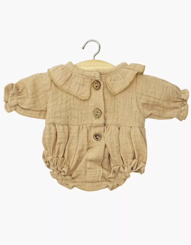 dressing-poupee-made-in-france-gordis-barboteuse-leonore-a-manches-longues-en-gaze-de-coton-latte.webp