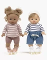 minikane-dressing-poupees-gordis-ensemble-mariniere-rose-et-short-en-jersey-rose-orchidee-foncee-mariniere-patins-a-roulettes.webp