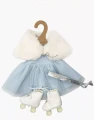 dressing-poupee-made-in-france-gordis-les-ptits-deguiz-ensemble-patineuse-des-neiges-bleu-ciel2.webp