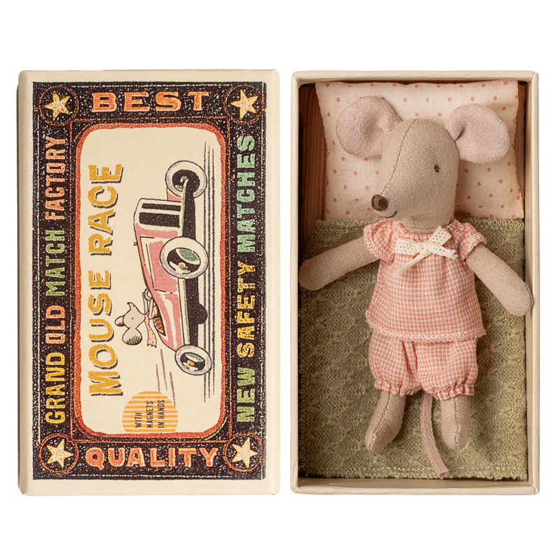 MAILEG-Myszka-mlodsza-siostra-w-pudelku-11cm---LITTLE-SISTER-MOUSE-in-BOX.png