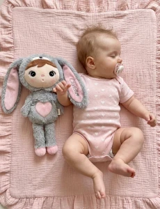 Szaro- różowy Królik 30 cm - Lalka Metoo z imieniem dziecka