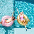 pol_pl_The-Swim-Essentials-Kolo-do-plywania-Gold-Swan-95-cm-2020SE479-2194_11.jpg