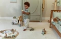 pol_pl_Little-Dutch-Drewniany-samochod-zielony-Safari-Friends-FSC-6203_7.jpg